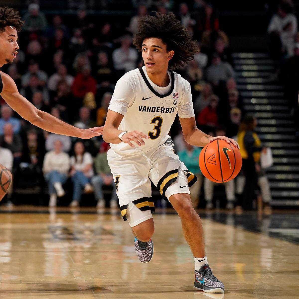 si.com - Joey Dwyer - Vanderbilt Basketball Pre-Summer Depth Chart: Tyler Tanner And The Starters