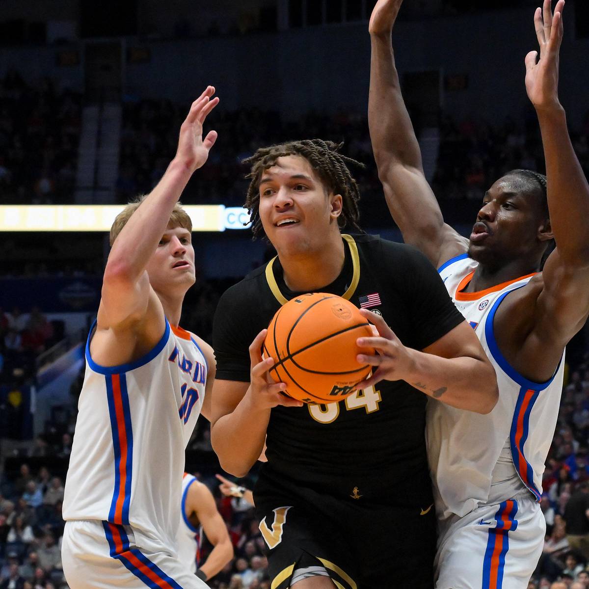 si.com - Joey Dwyer - Vanderbilt Basketball Pre-Summer Depth Chart: Three Young Players Who Will Help In 2026-27