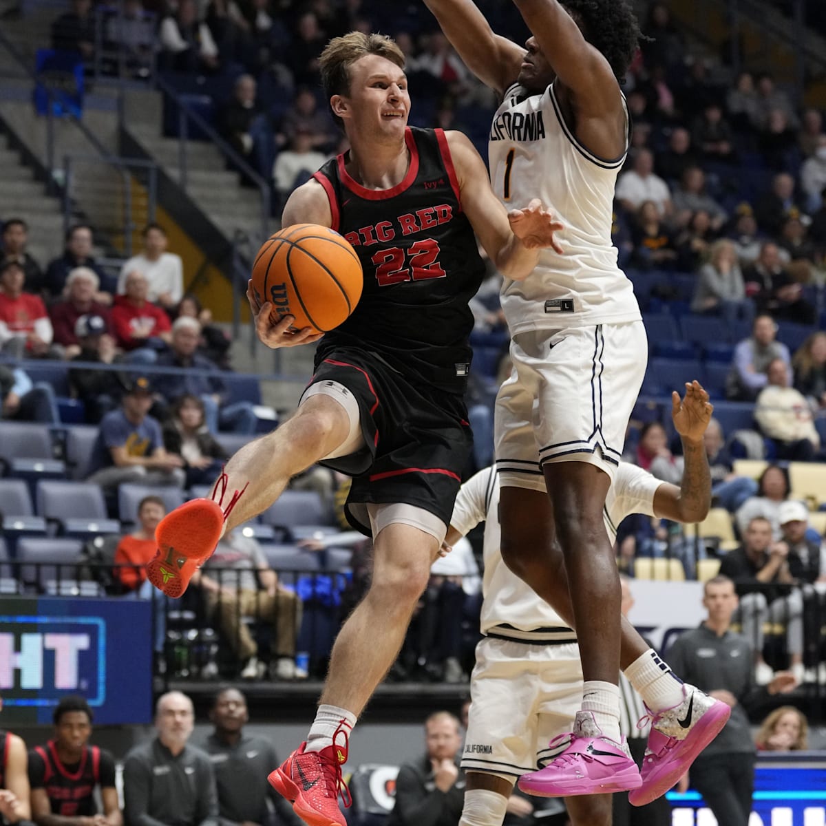 si.com - Alex Kirschenbaum - Top Transfer Prospect Schedules Visit with Northwestern Basketball