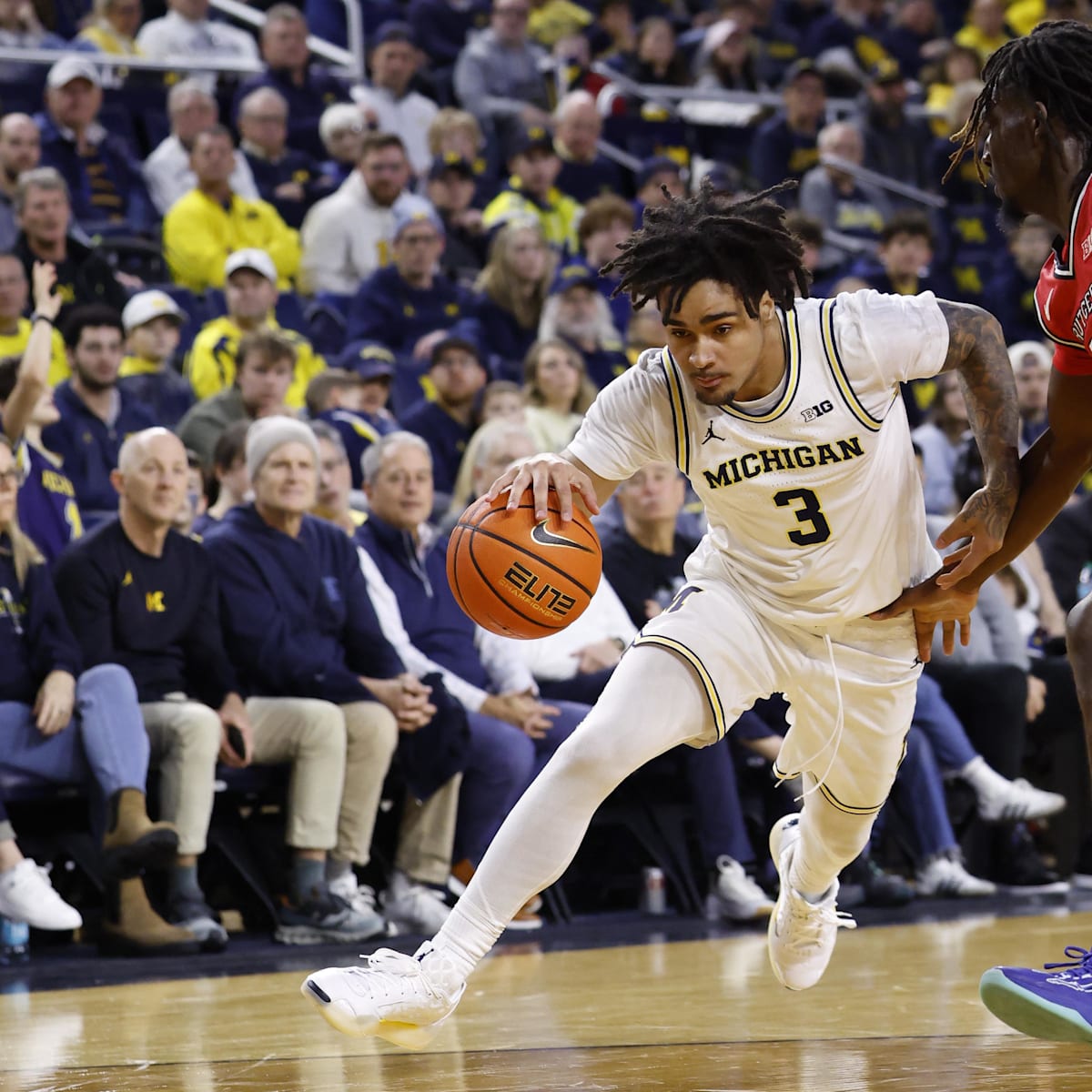 si.com - Justice Steiner - Michigan basketball nears No. 1 after landing second in latest AP poll