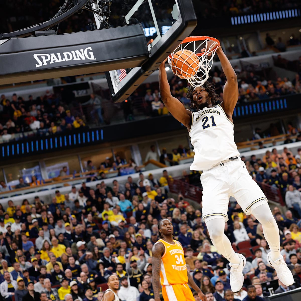 si.com - Trent Knoop - Michigan Basketball Should be Prepared to 'Pivot' From Morez Johnson