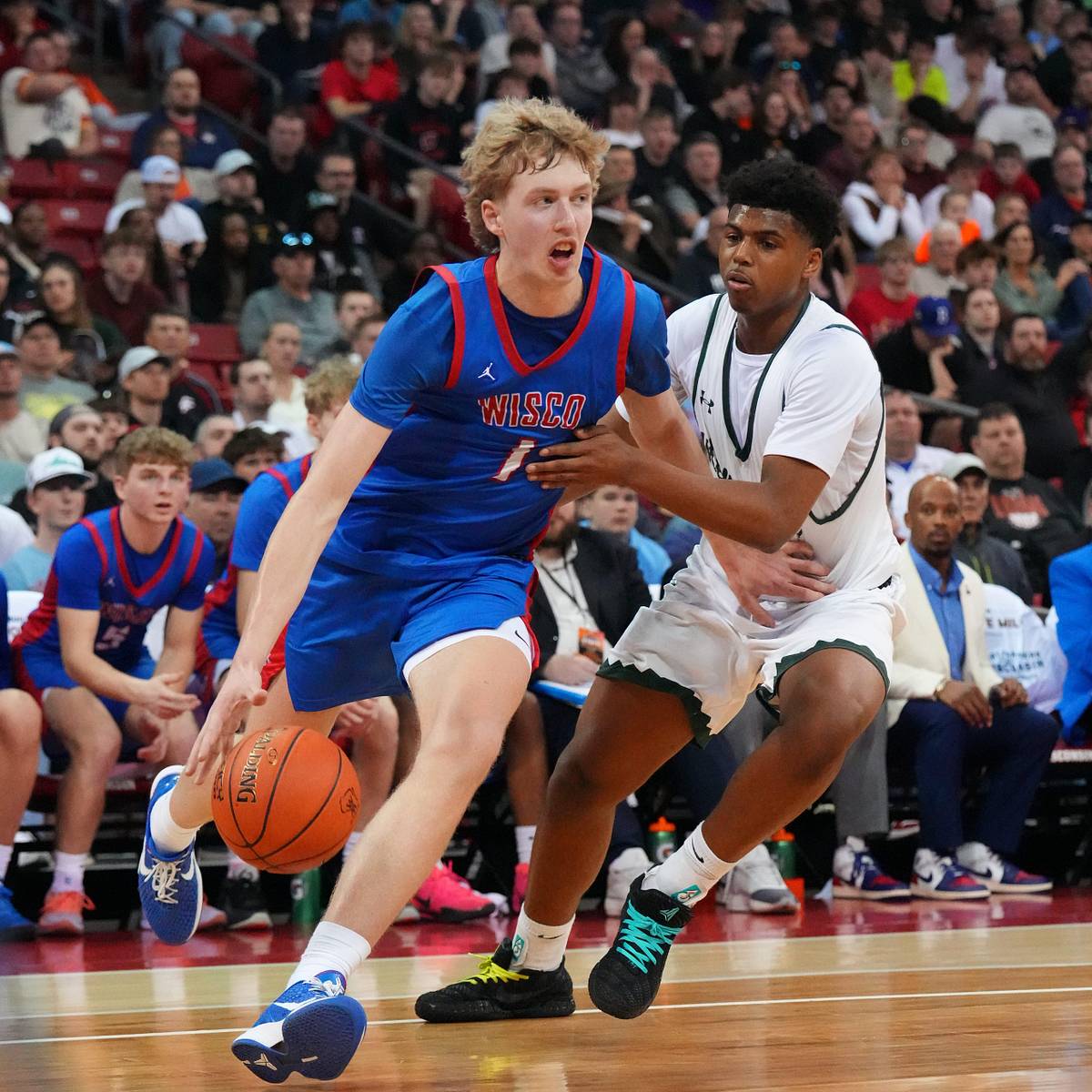 si.com - Trent Knoop - Michigan Basketball Looks to Steal 2027 4-Star Kager Knueppel From Duke Pipeline