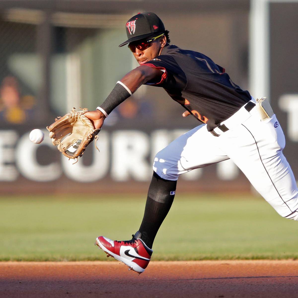 si.com - Patrick McAvoy - Brewers Get More Good News As Luis Pe&ntilde;a Returns After Medical Scare