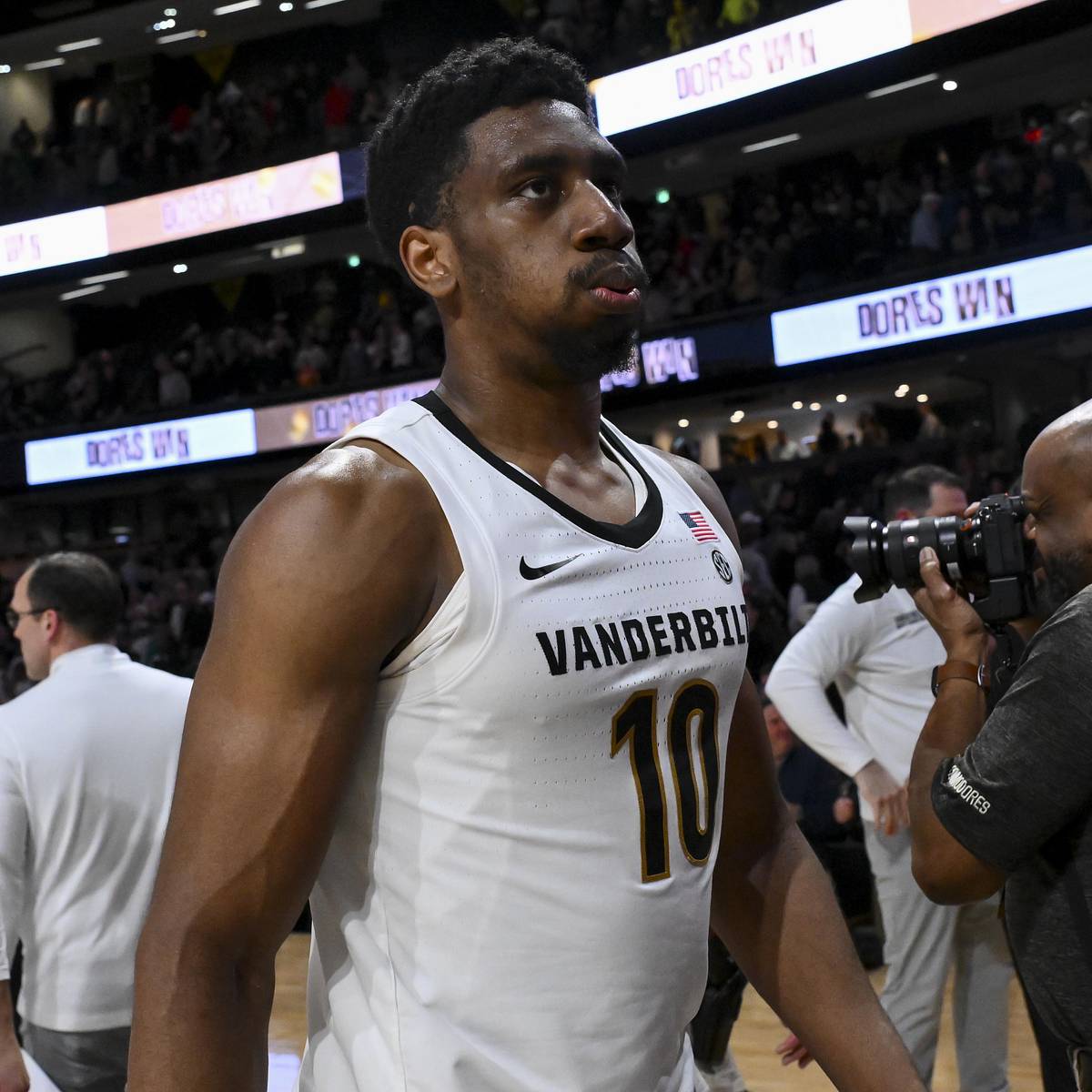 si.com - Joey Dwyer - Sources: AK Okereke Not Expected To Play For Vanderbilt Basketball in 2026-27