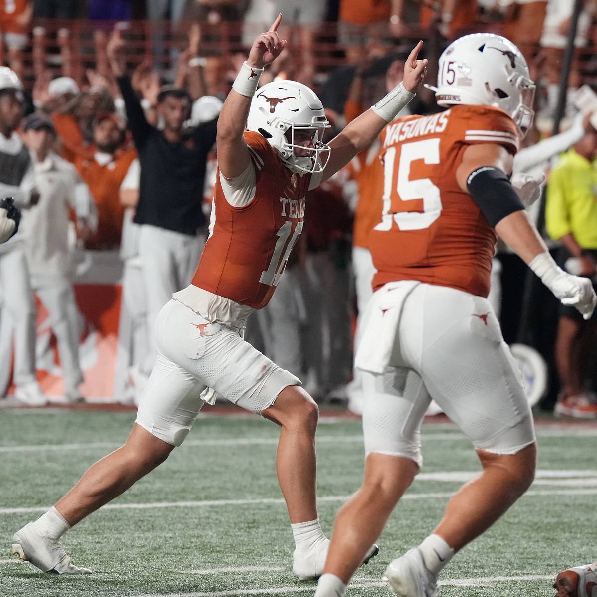 College football rankings: Projected AP Top 25 after Texas stuns Ohio State, Oregon and Oklahoma upset