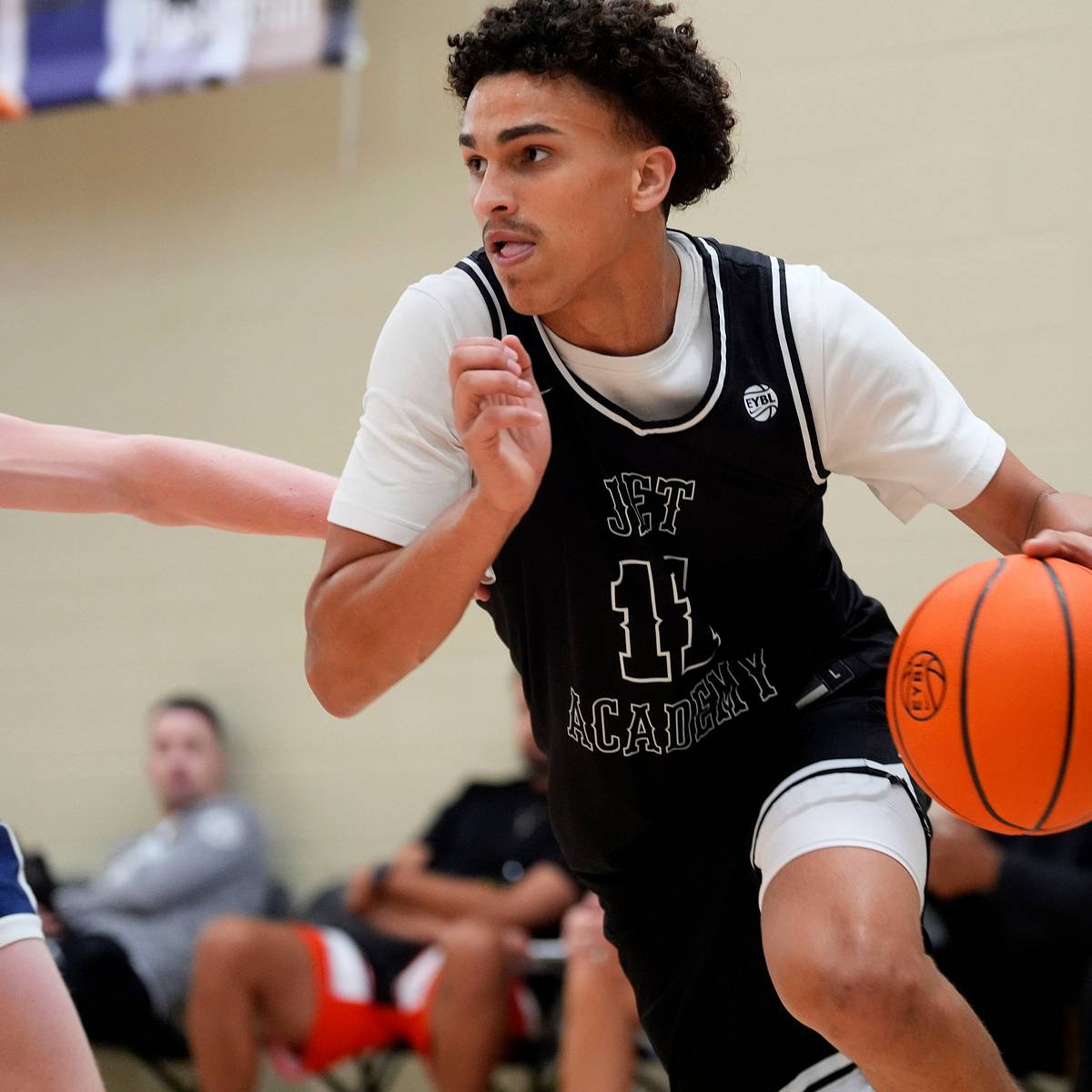 Texas is doing everything right for 4-star combo guard Tai Bell in the class of 2028