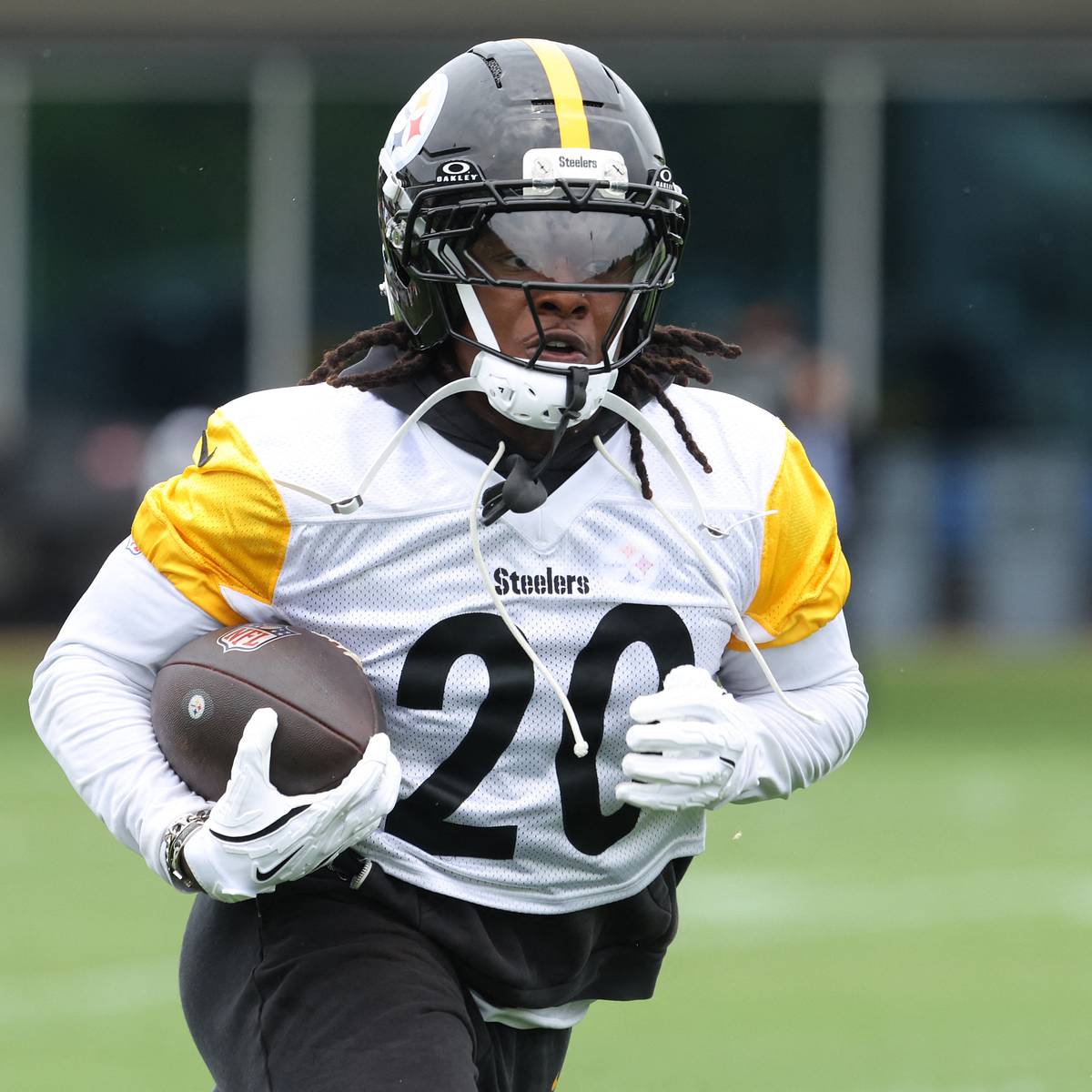 lombardiave.com - Kalani Jones - Kaleb Johnson is a much better fit for Packers than his numbers suggest