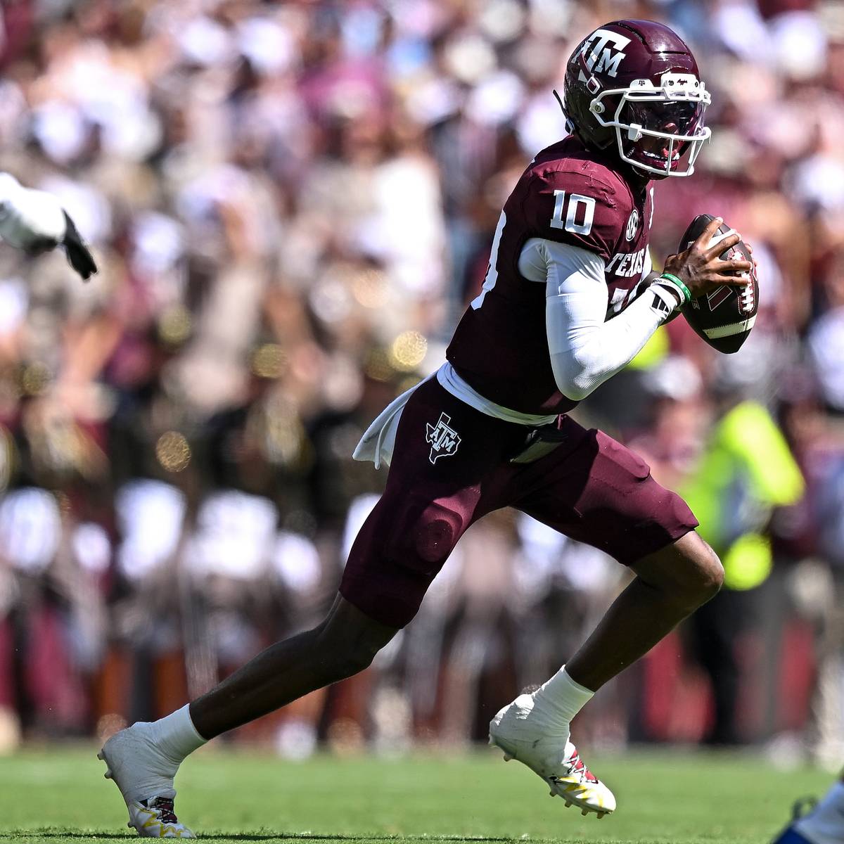 si.com - Seth Dowdle - 3 Bold Predictions for Texas A&M Against LSU