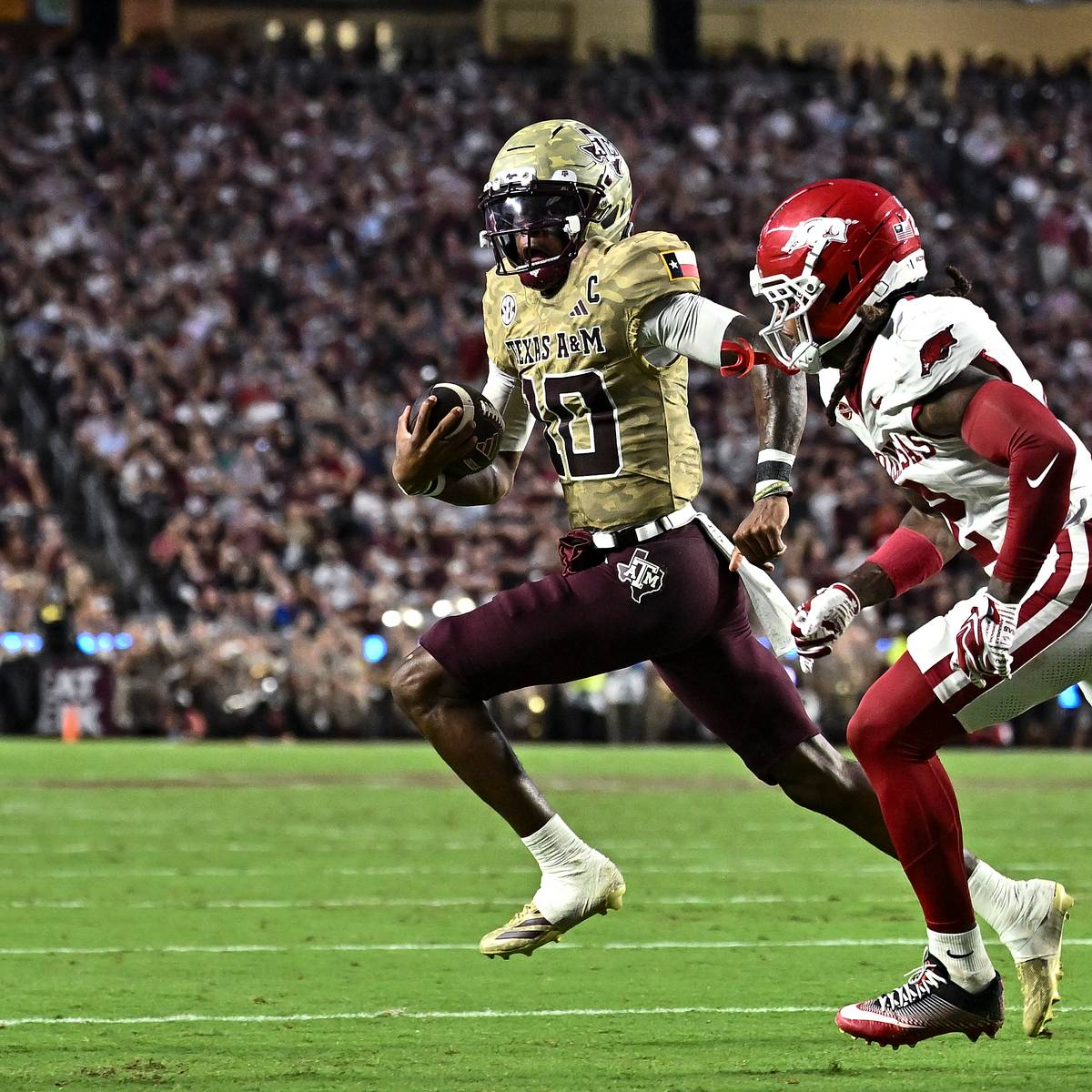 si.com - Seth Dowdle - Texas A&M Gets Much-Needed Response Against Arkansas, But Questions Remain