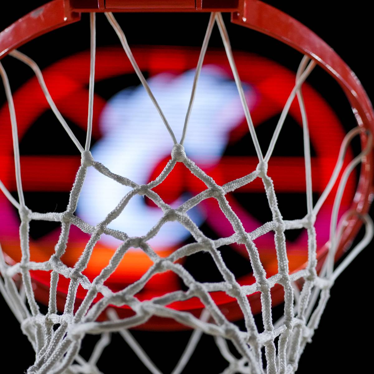 si.com - Russell Heltman - Former Cincinnati Bearcats Basketball Guard Dead
