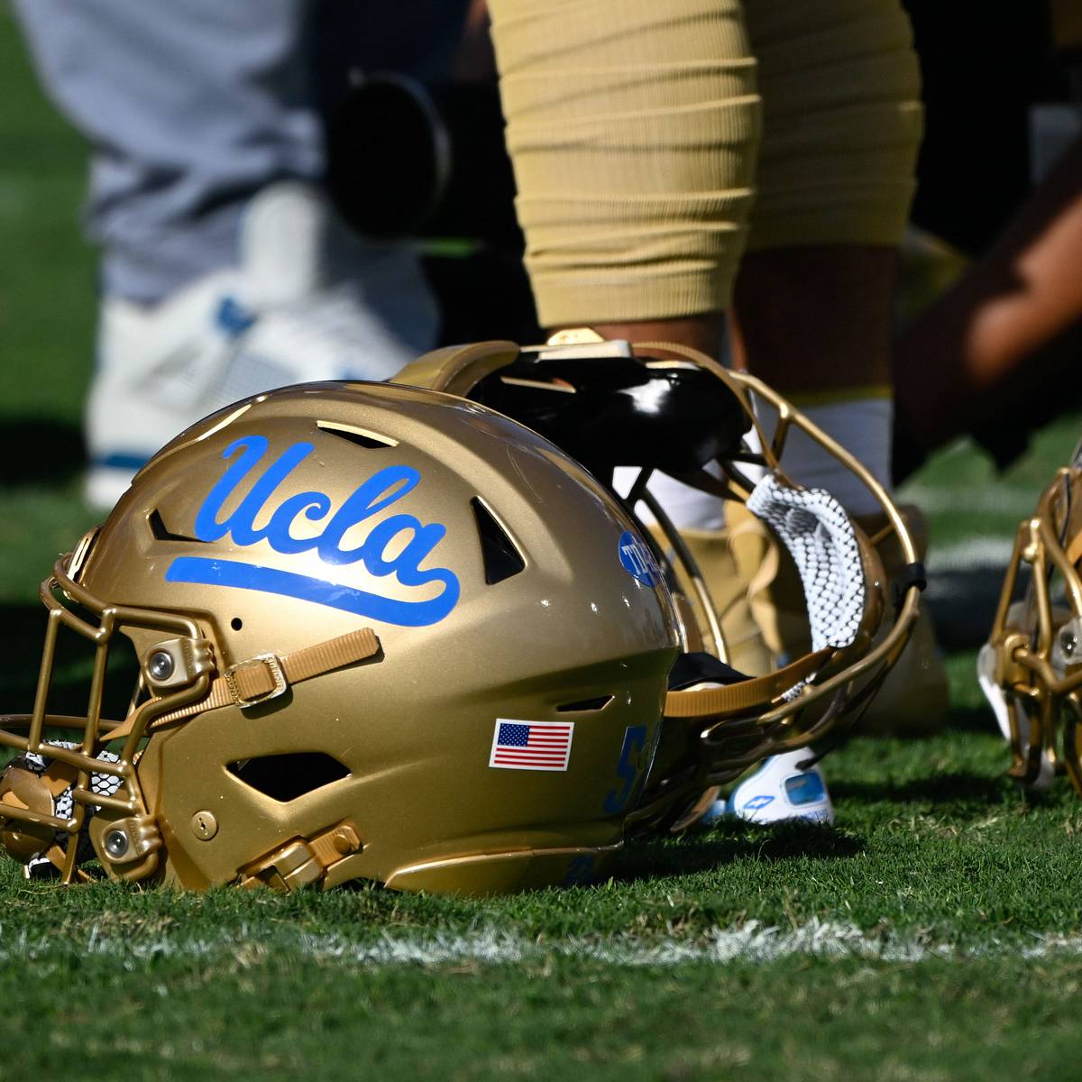 si.com - Kade Nix - How To Watch UCLA vs. MSU: Announcers, TV, Radio