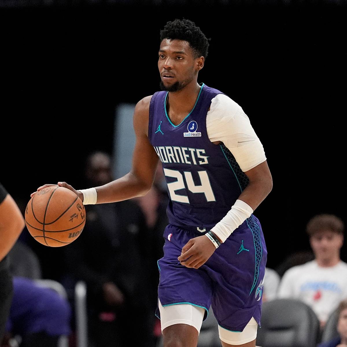 si.com - Schuyler Callihan - The Hornets Will Have Six Nationally Televised Games in 2026-27 - Here's the Matchups