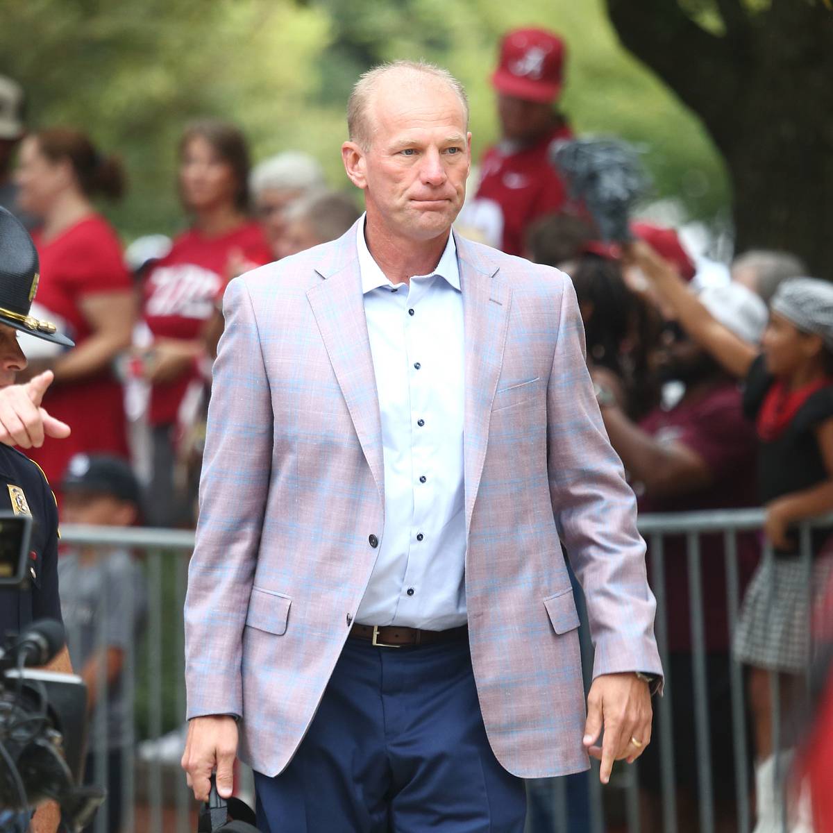 si.com - Charlie Viehl - AP Top 25 Poll Prediction After Multiple Upsets, Narrow Escapes
