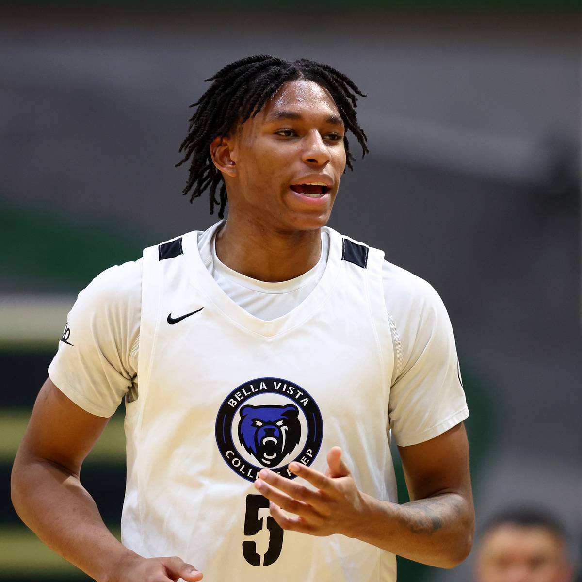 si.com - Joshua Schulman - Kansas Basketball Schedules Visits With Two Standout Forwards in September