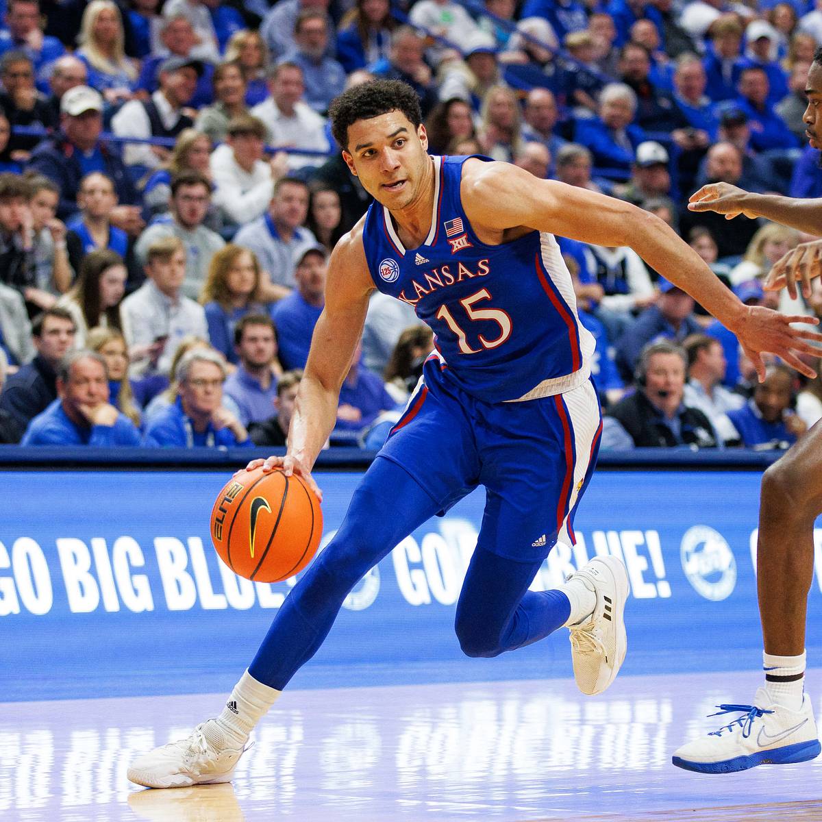 si.com - Joshua Schulman - Kansas vs. Kentucky Basketball: Tip-Off Time Set for Early-Season Marquee Matchup