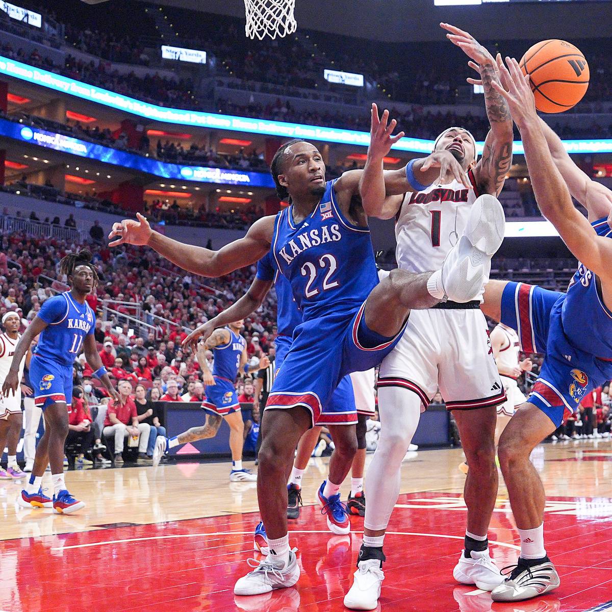 si.com - Joshua Schulman - Why Kansas Basketball's Exhibition vs. Louisville Has More Juice Than Usual