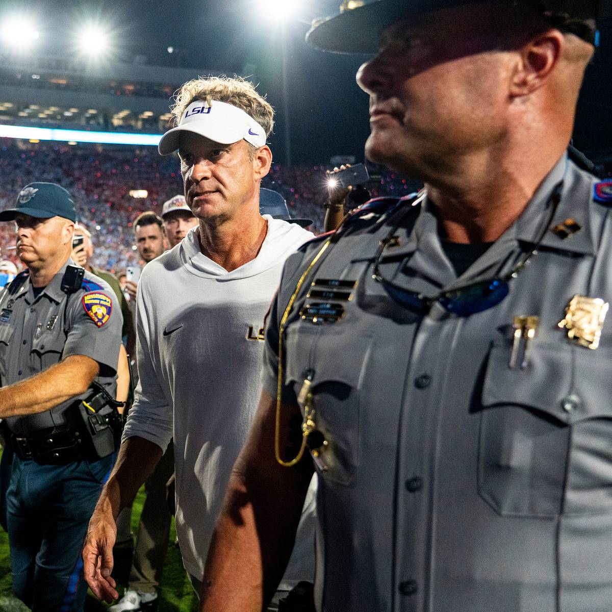 si.com - James Parks - ESPN Under Fire After Major Lane Kiffin-Pete Golding Moment Slips Through Broadcast
