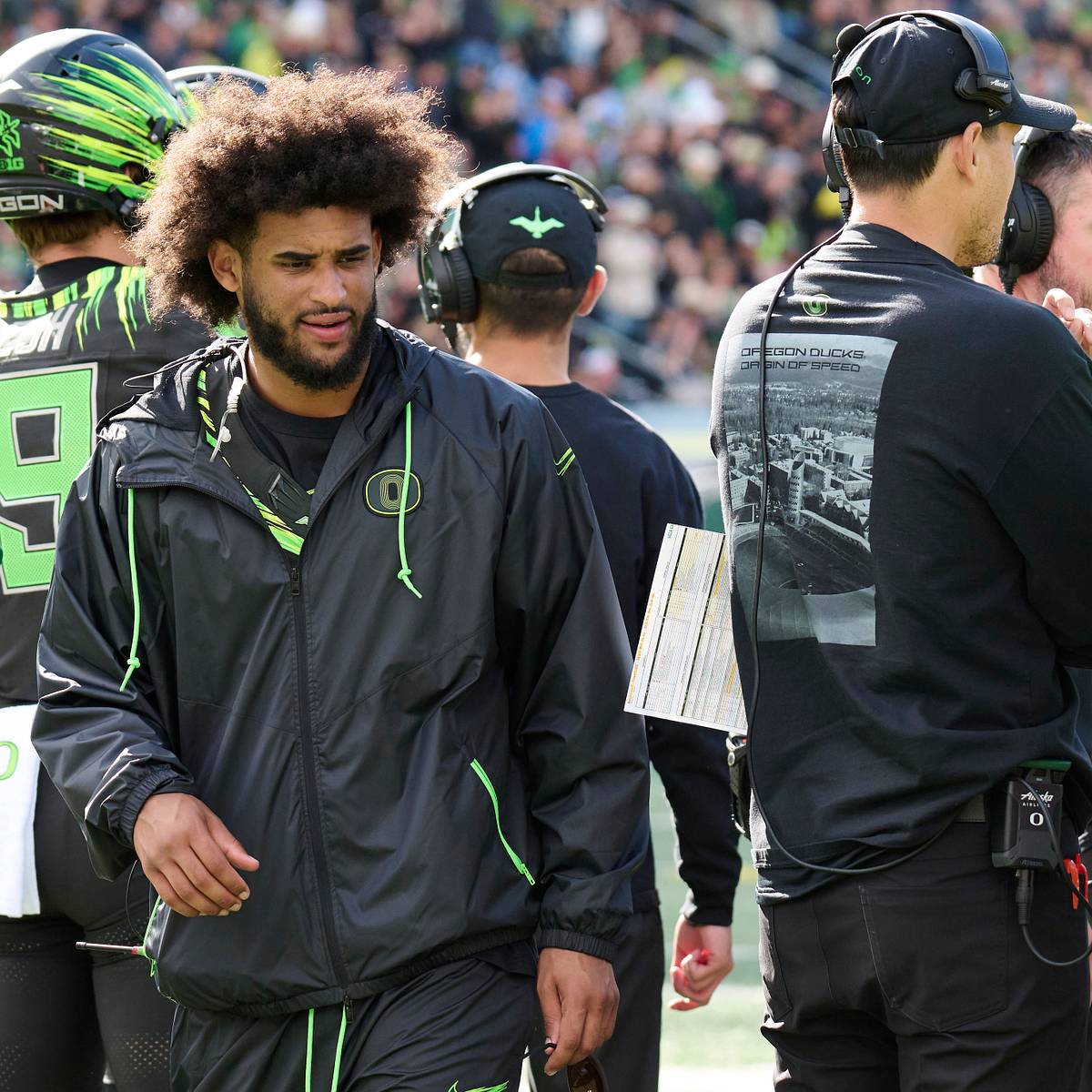si.com - Lorenzo Reyna - Quarterback Recruiting Target Gives Oregon Fans Reason for Concern After Latest Visit