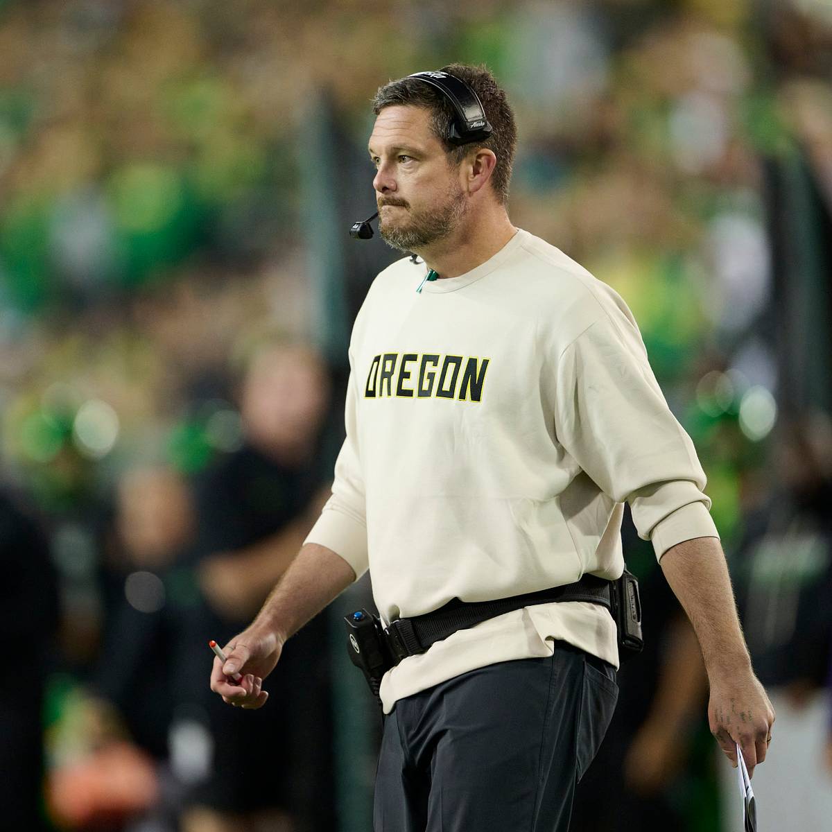 si.com - Lorenzo Reyna - Oregon Ducks' Latest Bowl Projections Include Notable Rematch