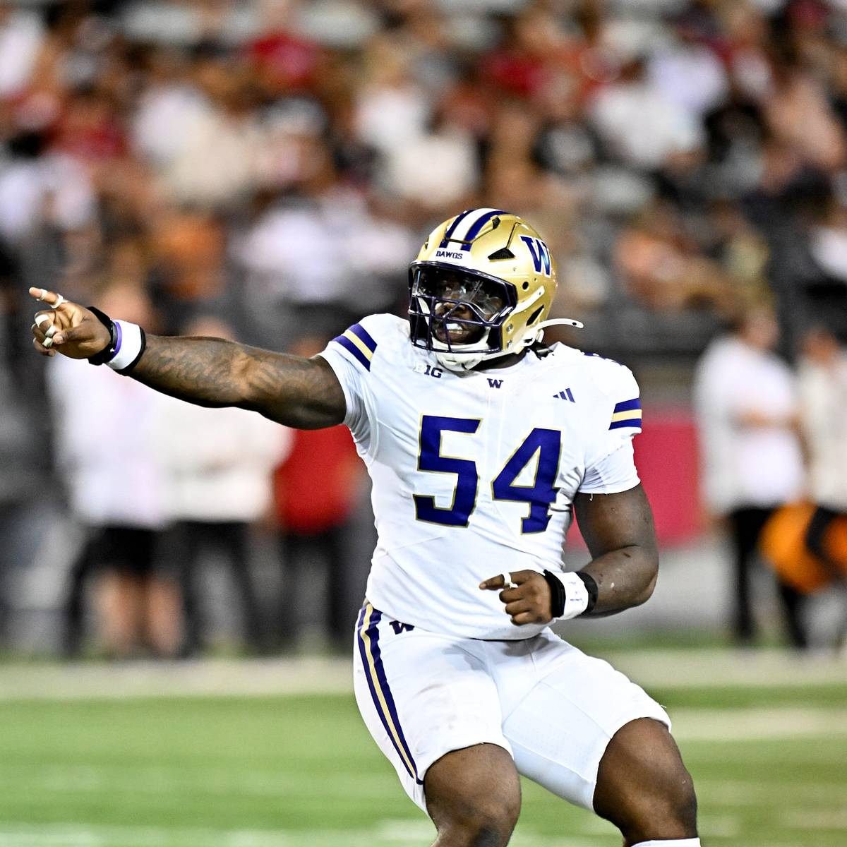 si.com - Darius Hayes - Falcons Lose Former Draft Pick to Career-Ending Medical Condition