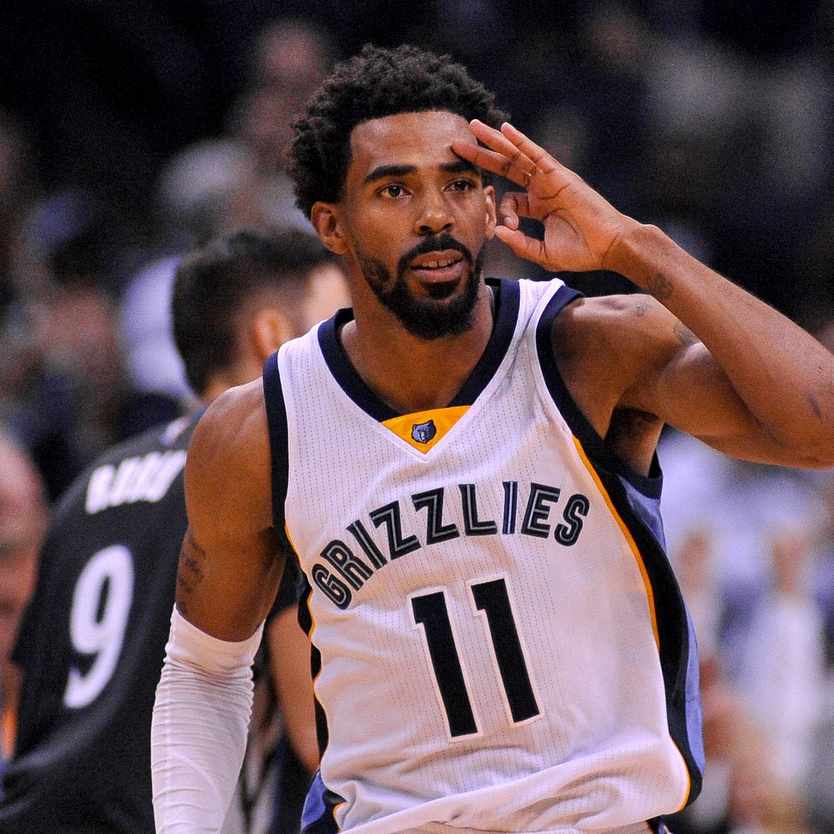 si.com - Thomas Carelli - Mike Conley Agrees to Join the Celtics: Is He a Fantasy Basketball Sleeper?