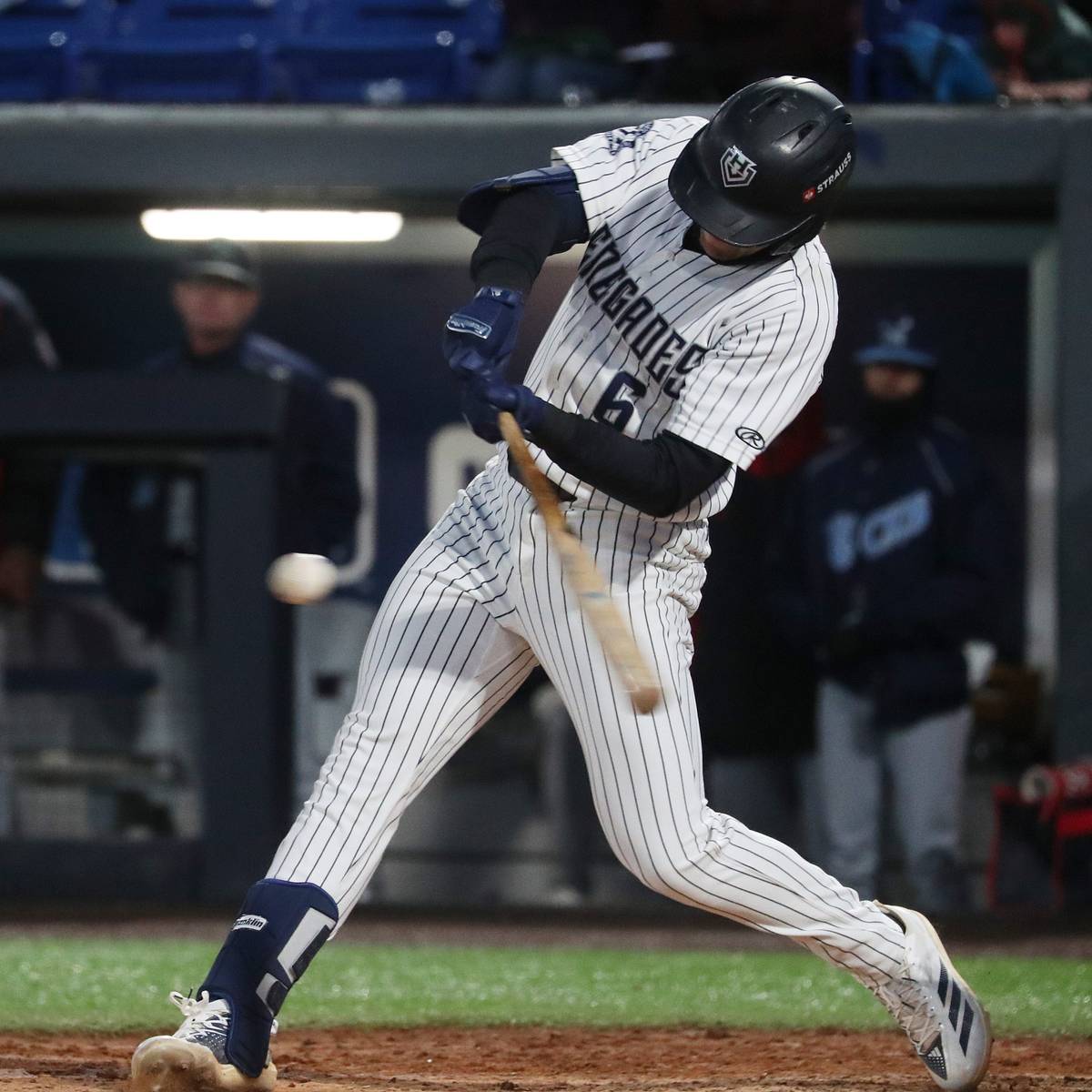si.com - Matt Postins - Finding Where Kaeden Kent Can Fit into Giants' Long-Term Future