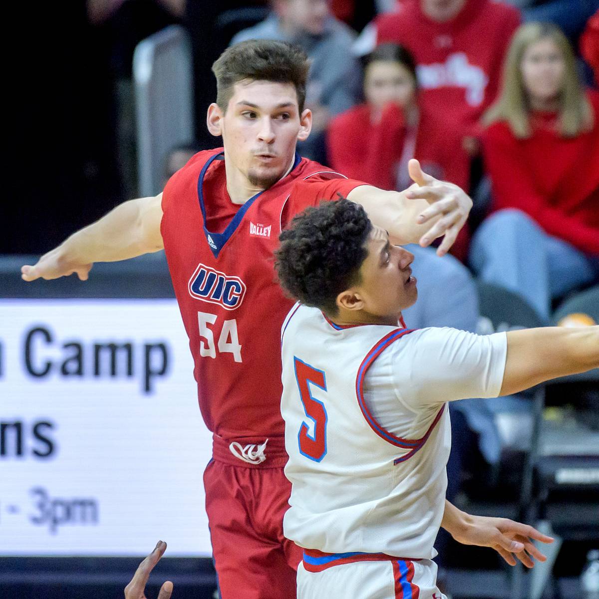 si.com - Dana Becker - Former Iowa High School Basketball Prep Takes Advantage Of New NCAA Rule