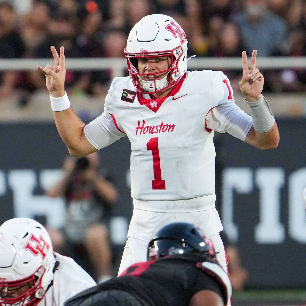 si.com - Maanav Gupta - No. 22 Houston vs Kansas State Prediction: Who Wins and Why?