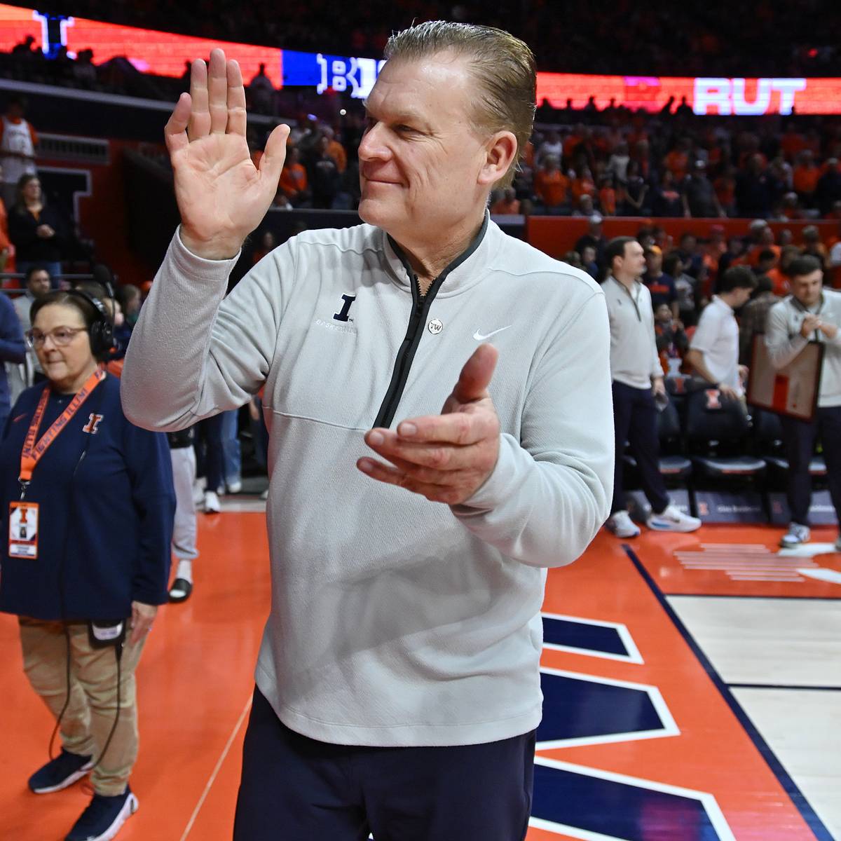 si.com - Jackson Langendorf - Illinois Basketball Makes List of Top-5 2027 Recruit AJ Williams