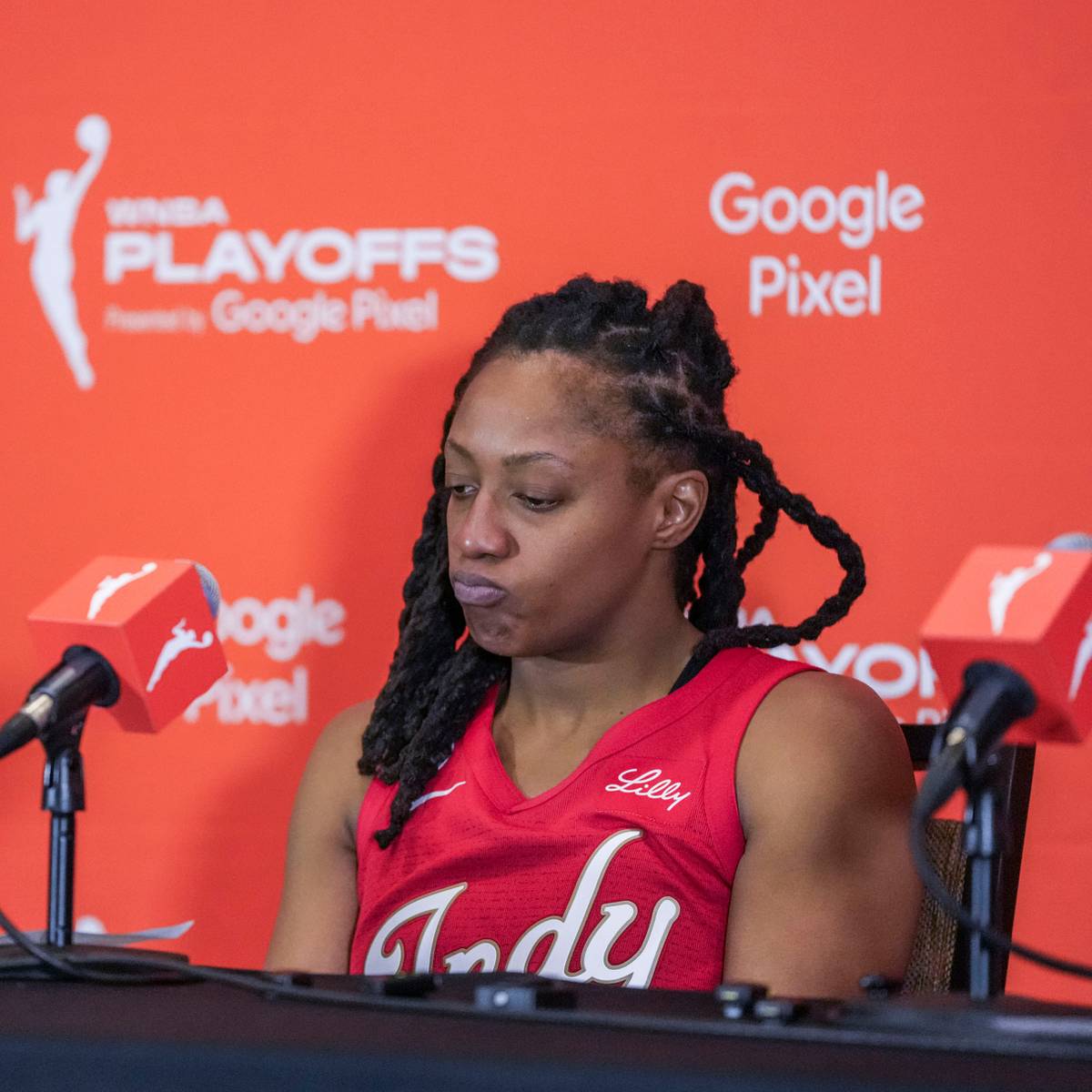 si.com - Grant Young - Kelsey Mitchell Stresses 'Selfish' Mindset With Fever Future in Question