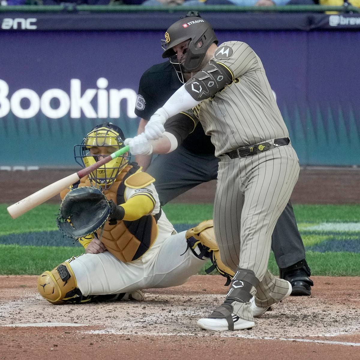 si.com - Mike Phillips - 9 Lower-Cost Free Agents Who Fit the Mets Perfectly