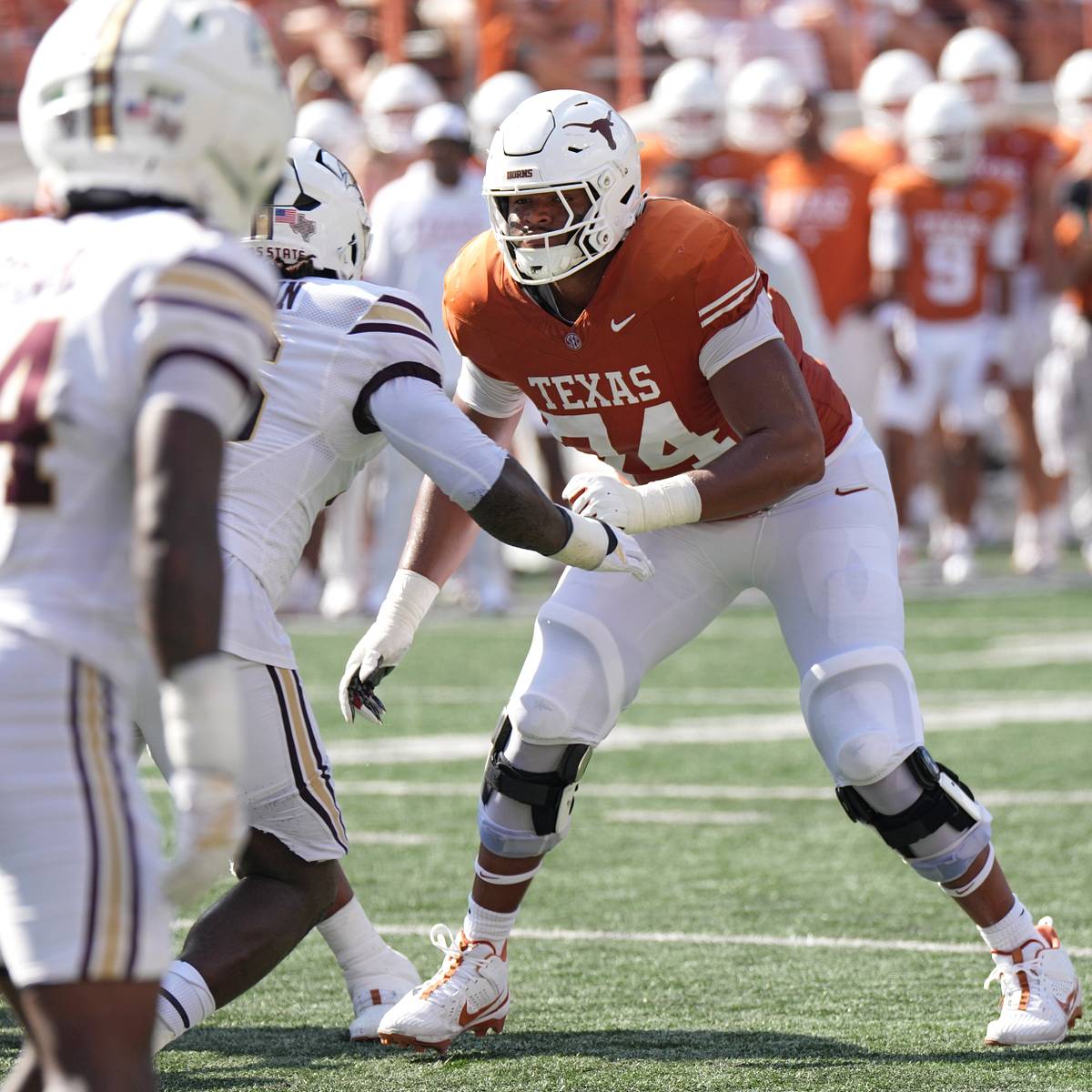 Texas Offensive Line Has One Goal Heading into Ohio State Matchup