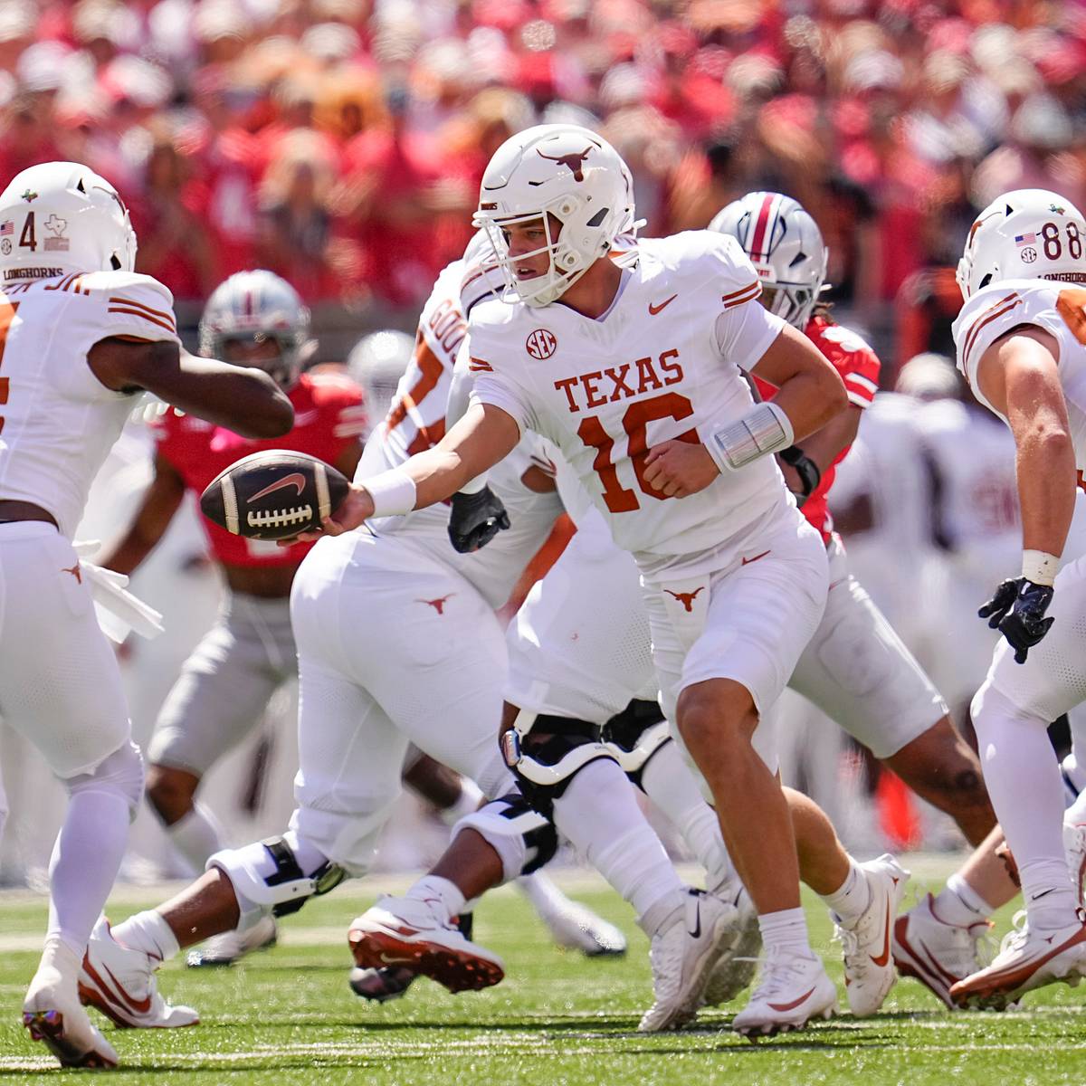 3 Matchups That Will Decide Longhorns' Week 2 Matchup Against Ohio State