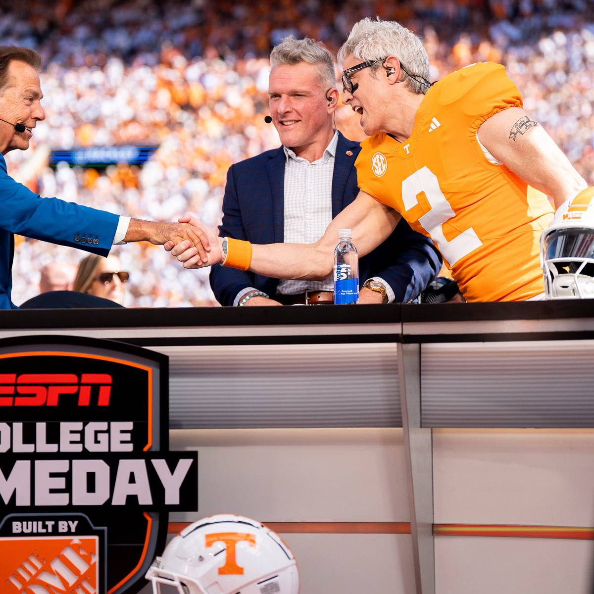 si.com - Zach Dimmitt - College GameDay Predictions for Texas vs. Tennessee Matchup