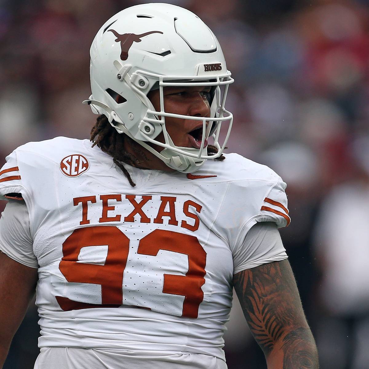 Hero Kanu Defends Colin Simmons After Texas Longhorns Celebration Controversy