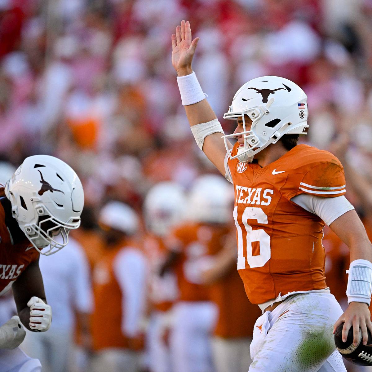 No. 1 Texas vs. Oklahoma Live In-Game Updates: Live Updates and Box Score