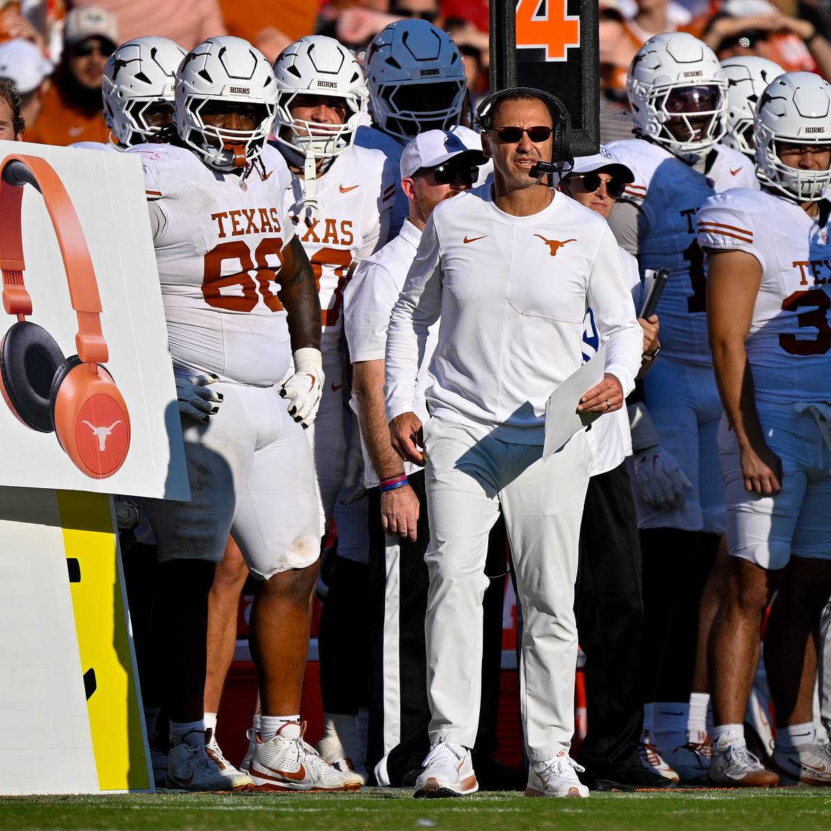 Steve Sarkisian's Offensive Identity Is Being Put to the Test