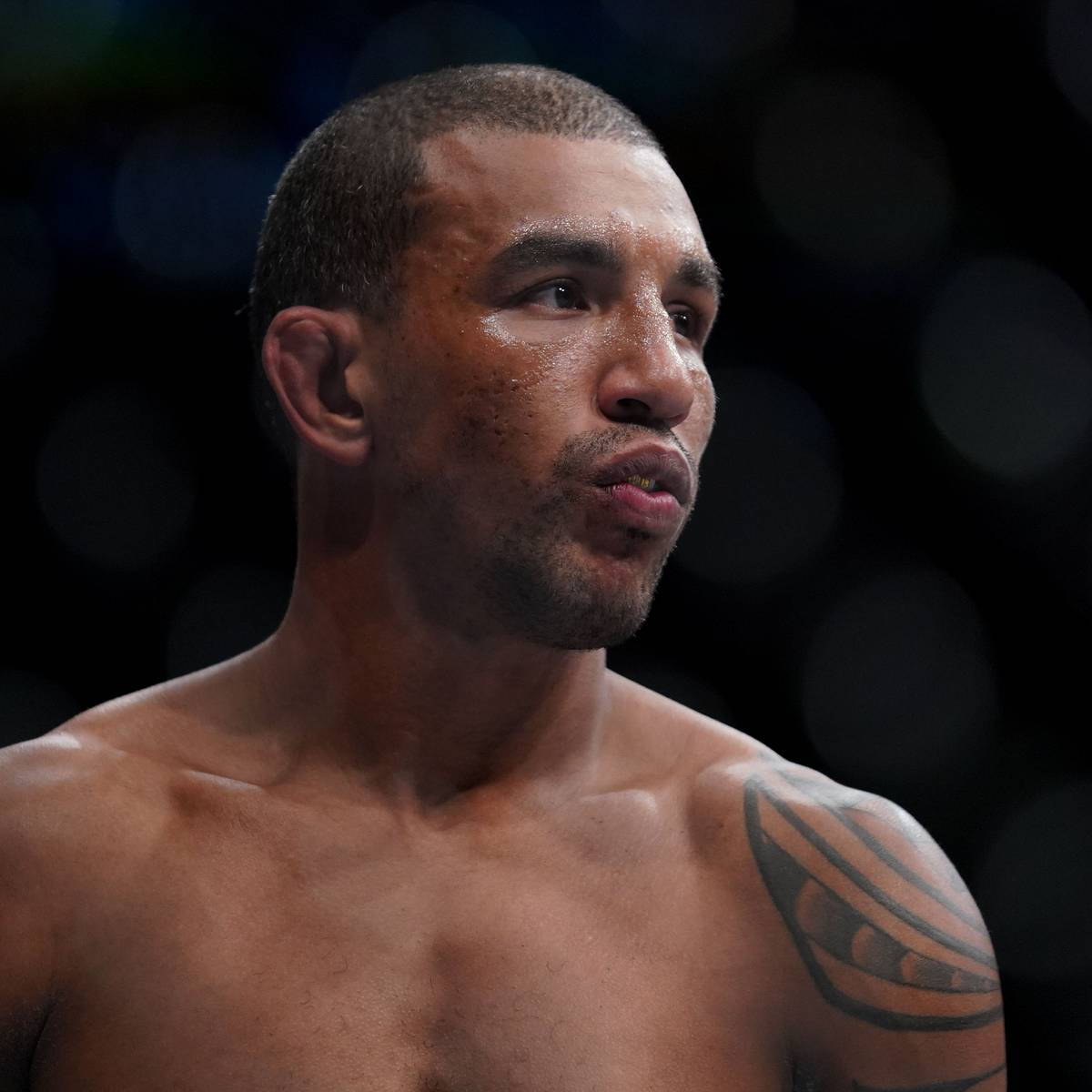 si.com - Drew Beaupre - UFC Veteran Raoni Barcelos Contemplating Retirement After Scary Medical Emergency