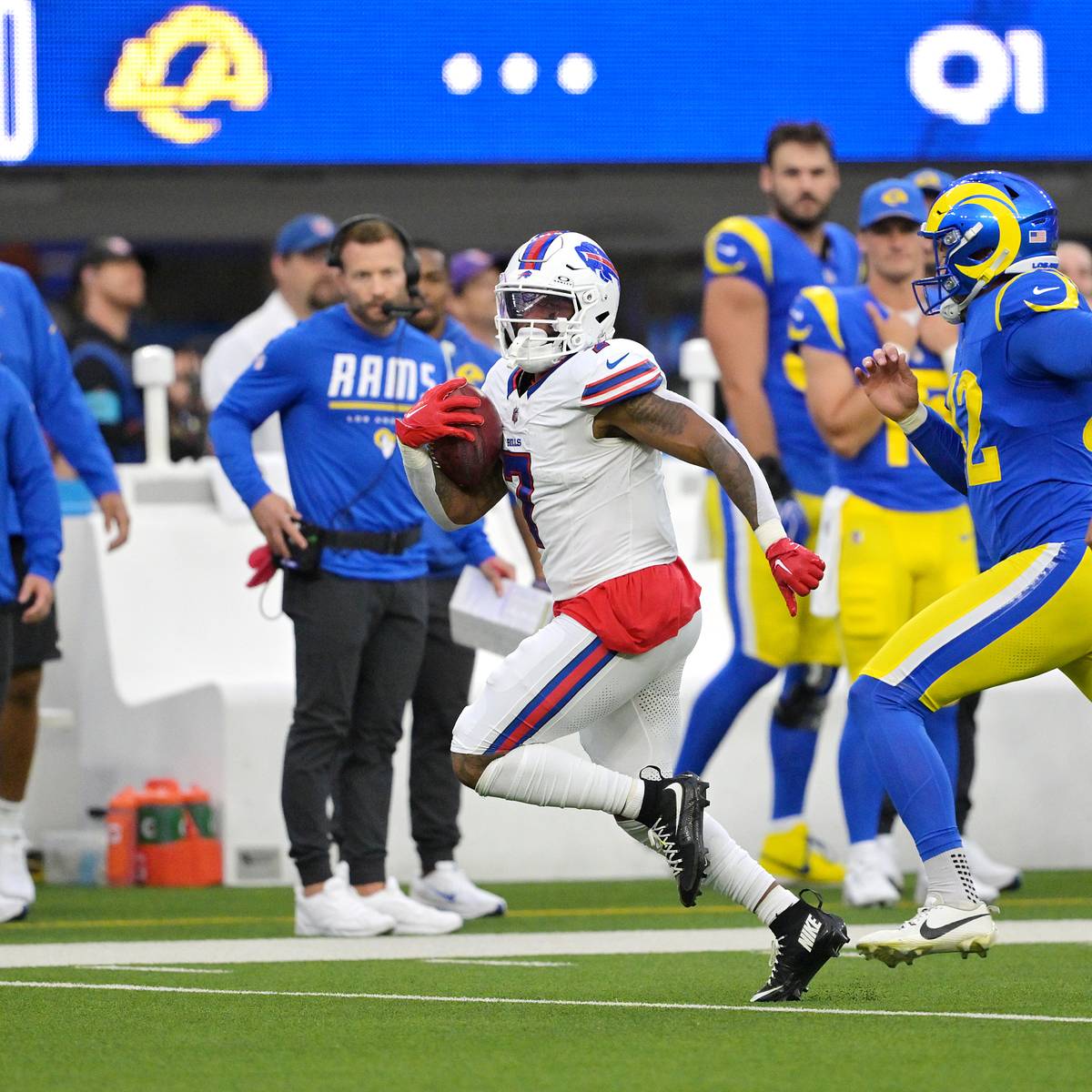 si.com - Blaine Grisak - Rams Special Teams Struggles Reveal a Flaw in Roster Construction