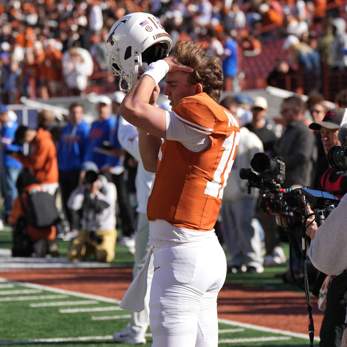 Arch Manning’s Struggles Are Becoming Impossible for Texas to Ignore