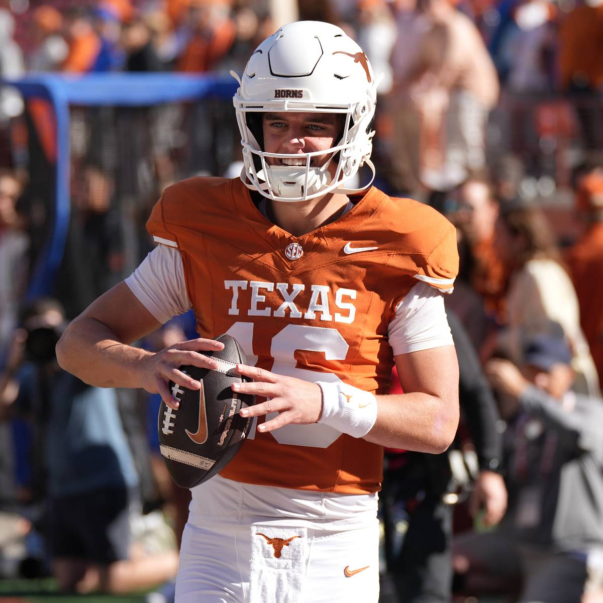 si.com - Samuel Profeta - Arch Manning Tanking in NFL Draft Prediction Market on Kalshi