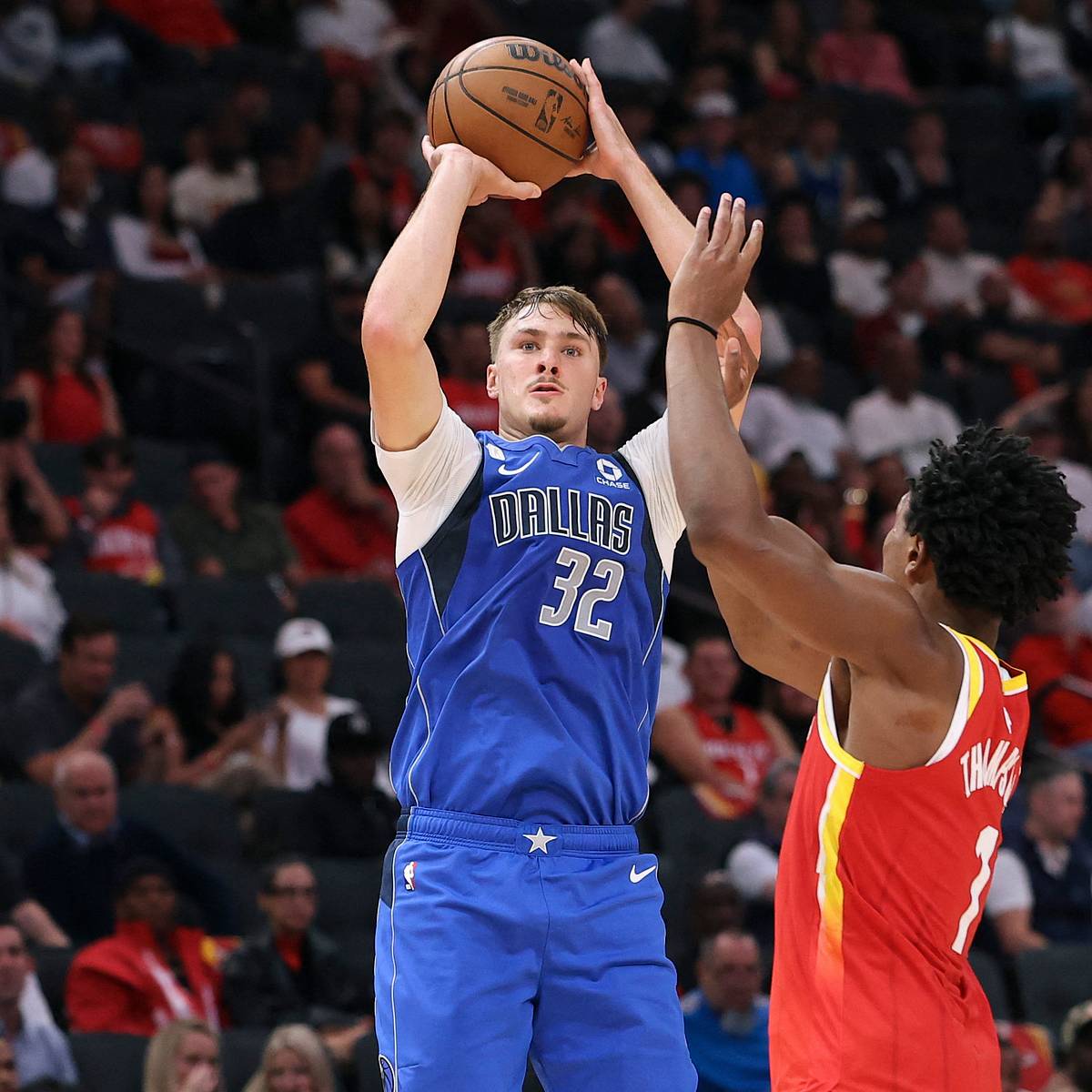 si.com - Dylan Brown - 2025-26 Topps Stadium Club Basketball Pre-Order Announced