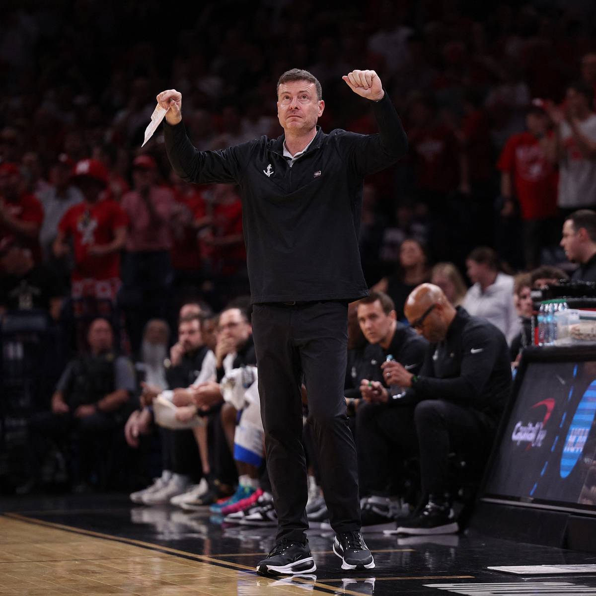 si.com - Joey Dwyer - Exclusive: Inside Mark Byington and Vanderbilt Basketball's Evolved Frontcourt Mindset