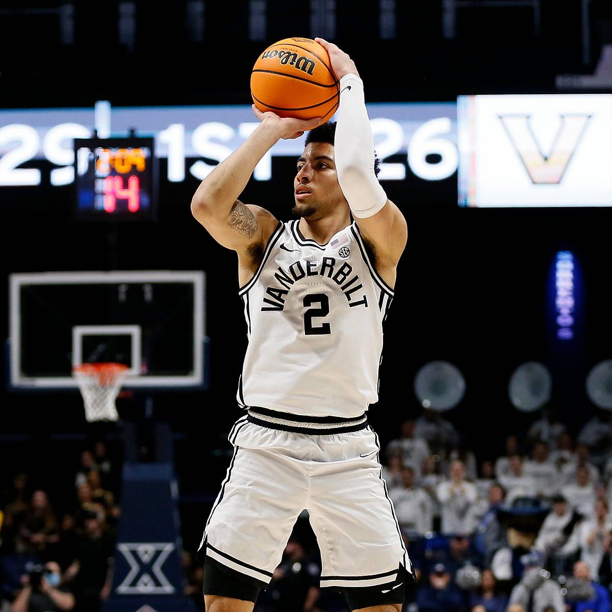 si.com - Joey Dwyer - Why Scotty Pippen Jr. Believes Vanderbilt Basketball Coach Mark Byington Is Building 'Something Special.'