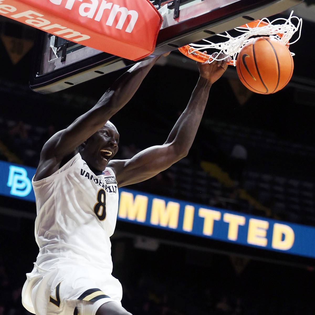 si.com - Joey Dwyer - How Bangot Dak Developed Unicorn-Like Skillset and Plans To Unlock it For Vanderbilt Basketball