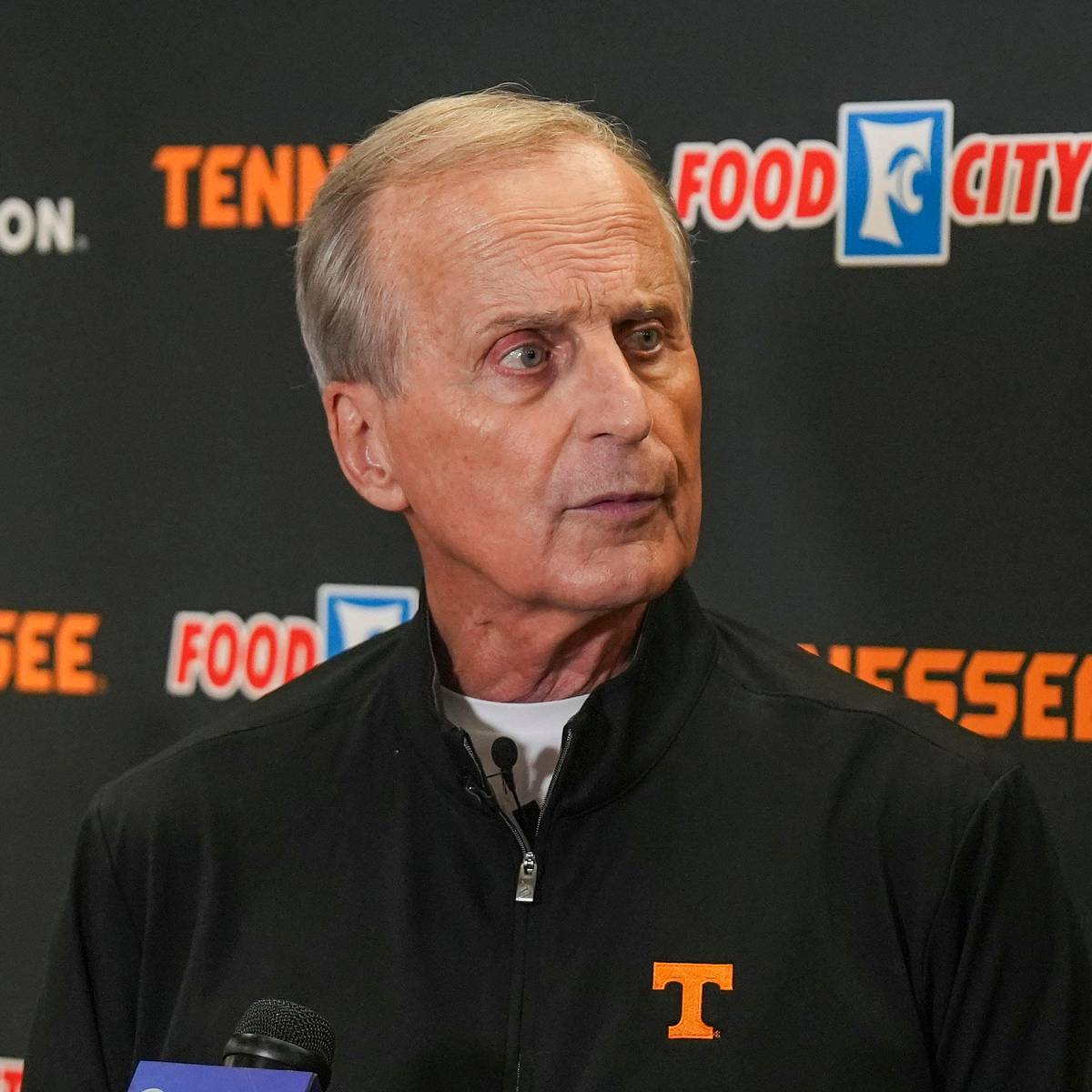 si.com - Caleb Sisk - Tennessee Volunteers Announce New Jersey Patch Partnership