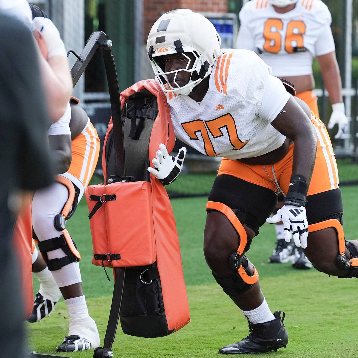 Tennessee Football's Offensive Line Depth Following Wendell Moe Jr's Injury