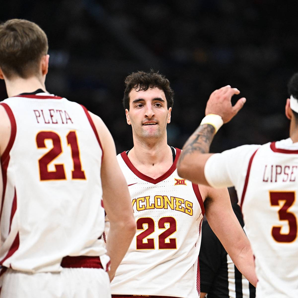 si.com - Andrew Stefaniak - Milan Momcilovic mentioned as one of college basketball's best players this season