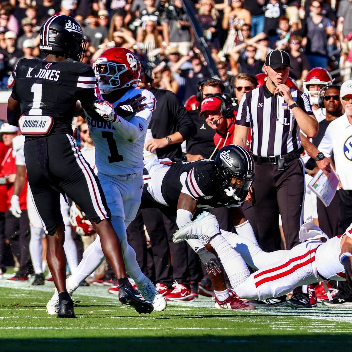 si.com - Carson Field - The Moments That Defined Oklahoma's 23-15 Win Over Mississippi State