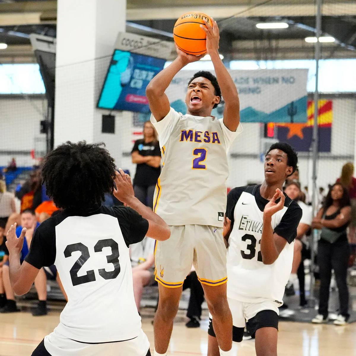 si.com - Dan Allison - BREAKING: Top Recruit, Local 2028 Talent Jakyi Miles Commits to Arizona State Basketball